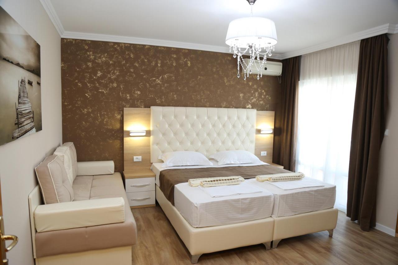 Hotel Metropolis Ulcinj Exterior foto
